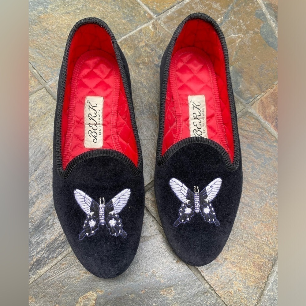 BERK CASHMERE BUTTERFLY FLUTTER BY! Shoe 4 1/2
